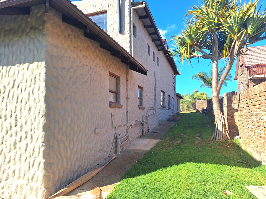4 Bedroom Property for Sale in Winterhoek Park Eastern Cape